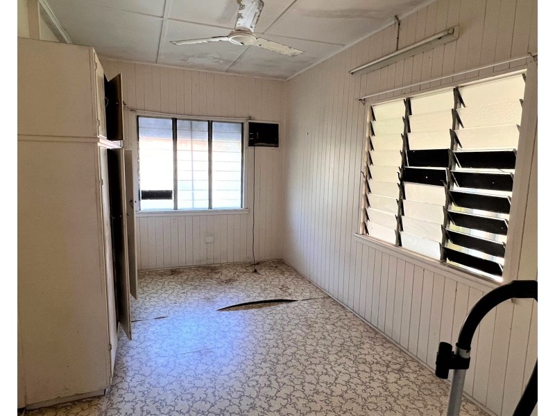 8 Morris Street, Campwin Beach QLD 4737