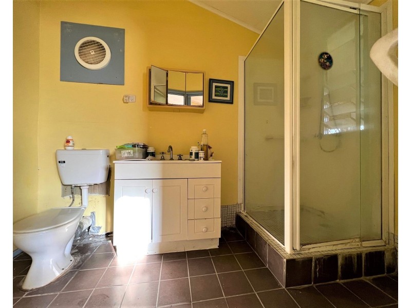 8 Morris Street, Campwin Beach QLD 4737