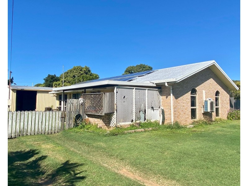 11 Tindaridge Court, Hay Point QLD 4740