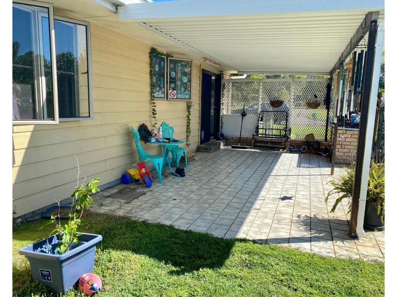 11 Tindaridge Court, Hay Point QLD 4740
