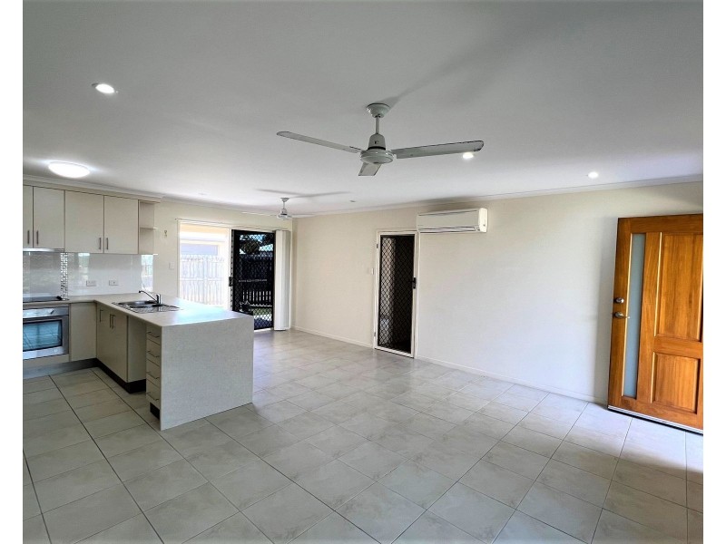 1 & 2/19 Martin Street, North Mackay QLD 4740