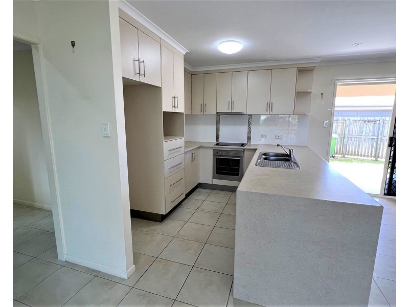 1 & 2/19 Martin Street, North Mackay QLD 4740