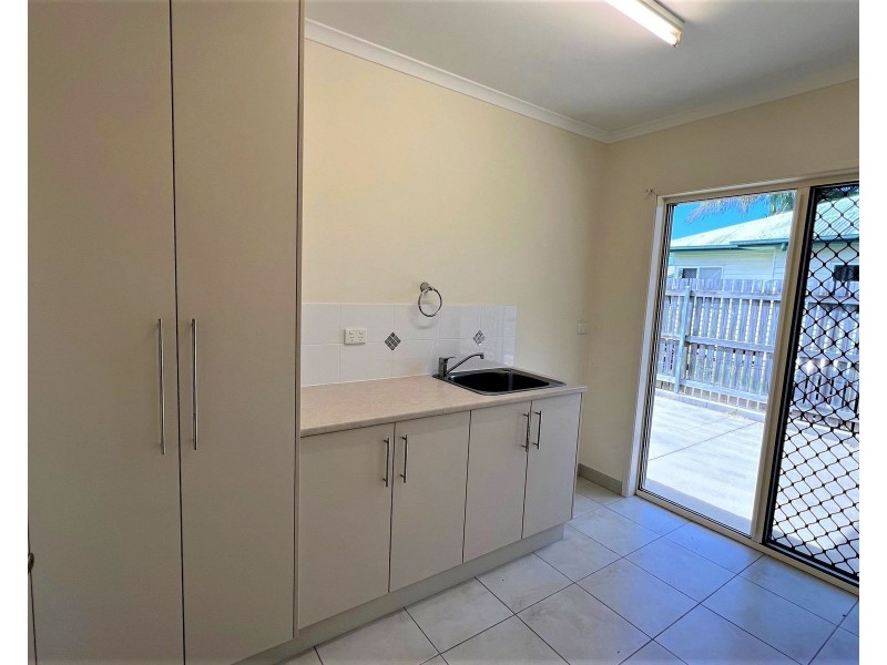 1 & 2/19 Martin Street, North Mackay QLD 4740
