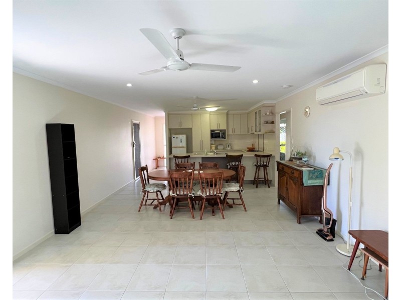 1 & 2/19 Martin Street, North Mackay QLD 4740