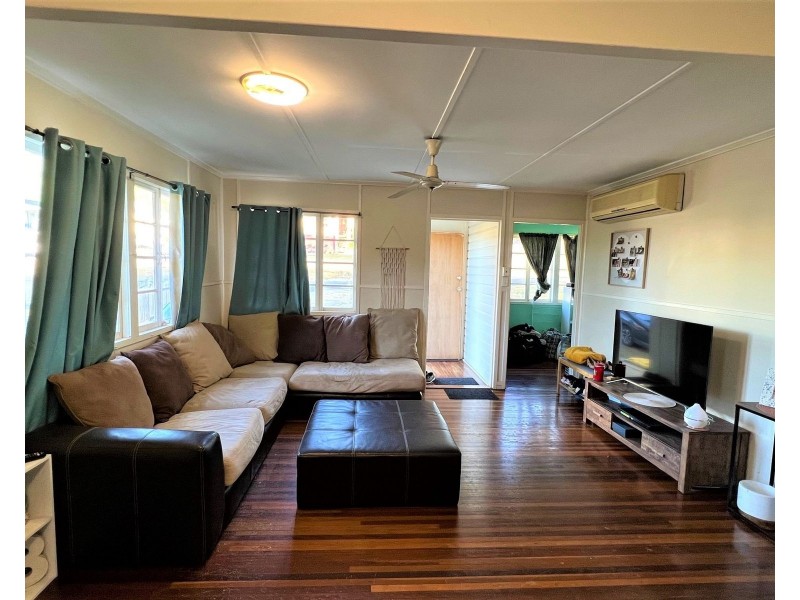 34 Atherton Street, Sarina QLD 4737