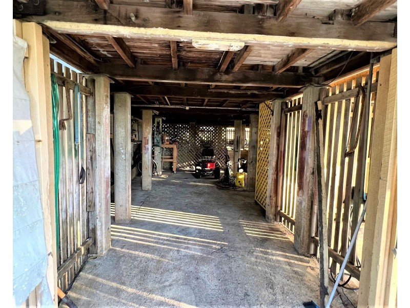 34 Atherton Street, Sarina QLD 4737