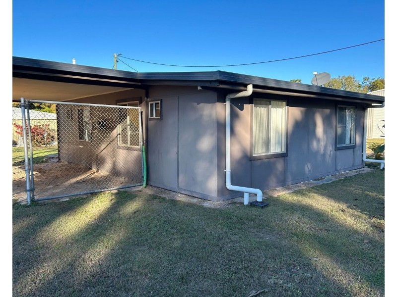 5 Colonial Drive, Clairview QLD 4741