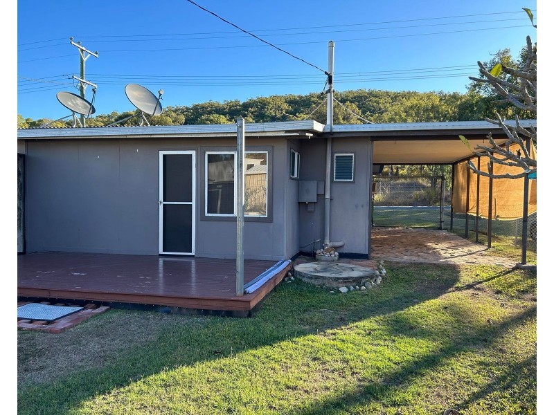 5 Colonial Drive, Clairview QLD 4741