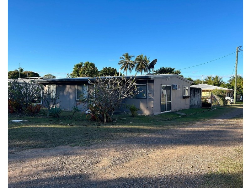 5 Colonial Drive, Clairview QLD 4741