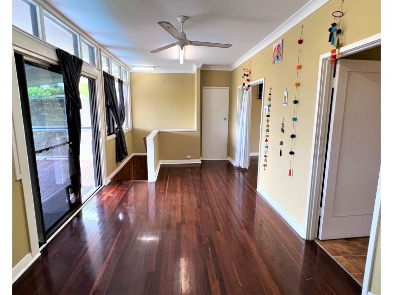 6 Morris Street, Campwin Beach QLD 4737