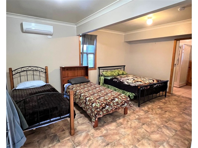 6 Morris Street, Campwin Beach QLD 4737