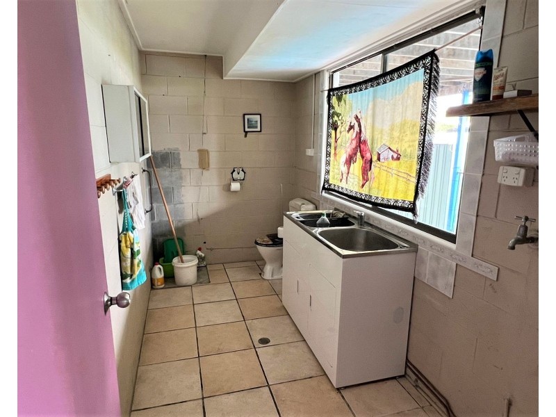 6 Morris Street, Campwin Beach QLD 4737