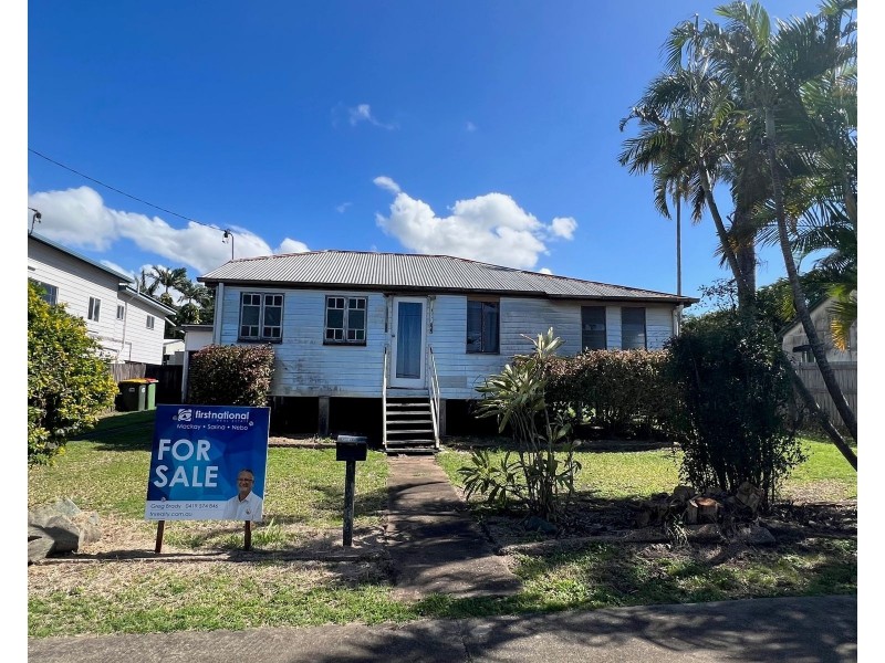 7 Heron Street, Sarina QLD 4737