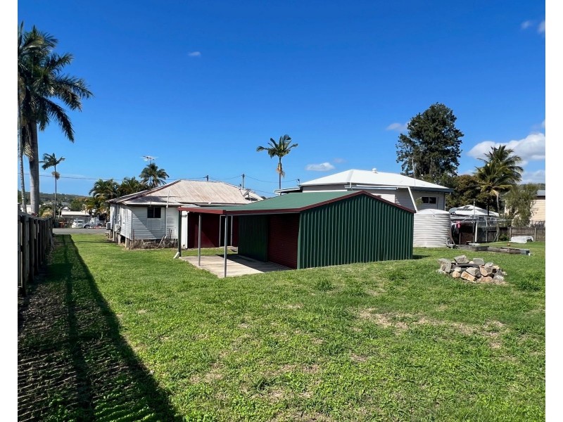 7 Heron Street, Sarina QLD 4737