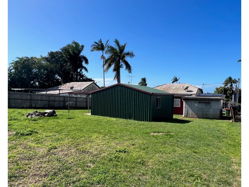 7 Heron Street, Sarina QLD 4737
