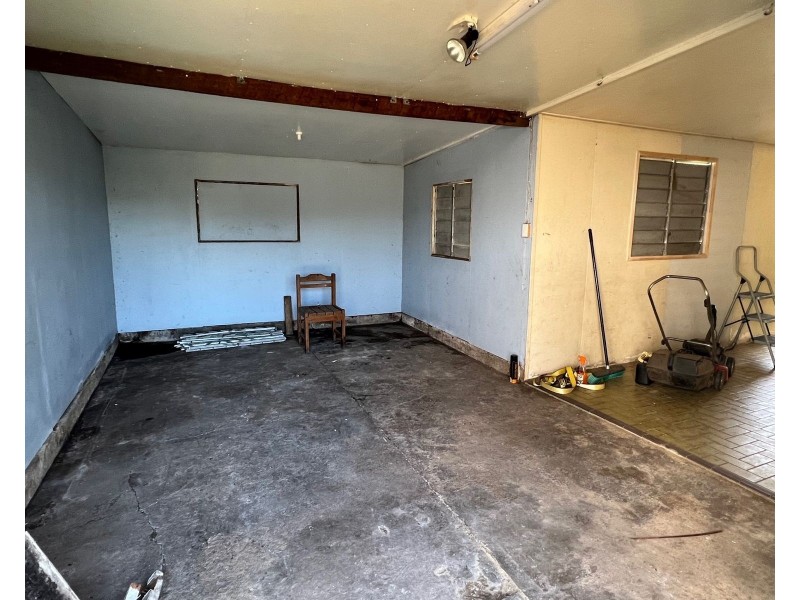 7 Heron Street, Sarina QLD 4737