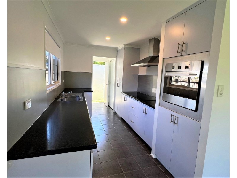 11 Manon Street, Armstrong Beach QLD 4737
