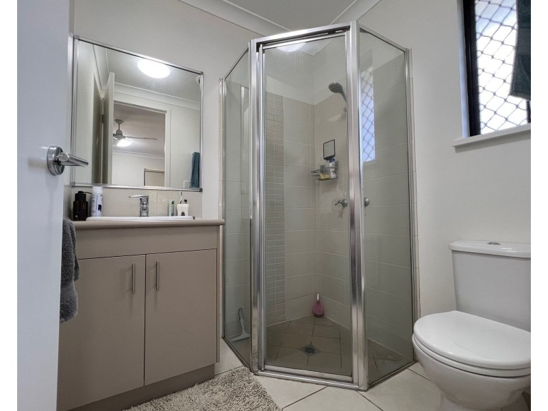 37 Pacific Avenue, Sarina QLD 4737