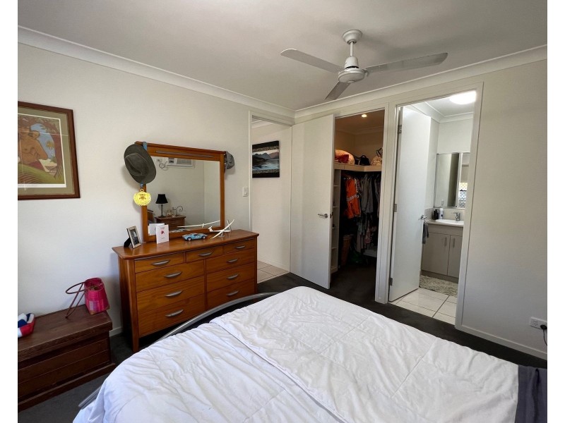 37 Pacific Avenue, Sarina QLD 4737