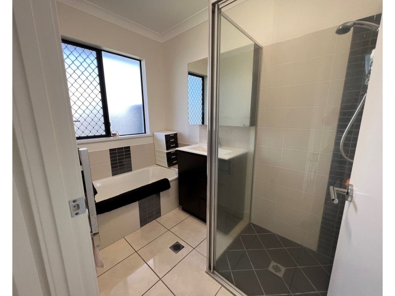 37 Pacific Avenue, Sarina QLD 4737