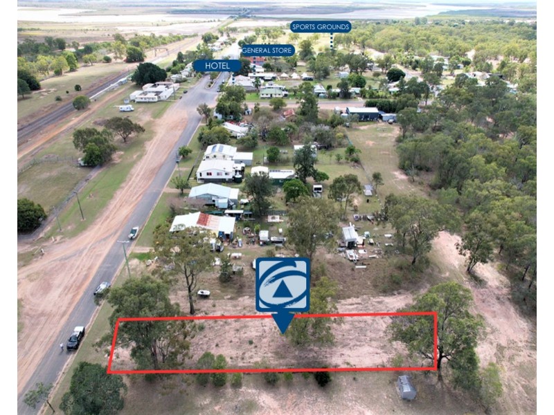 43 Railway Parade, St Lawrence QLD 4707