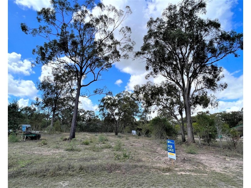 43 Railway Parade, St Lawrence QLD 4707