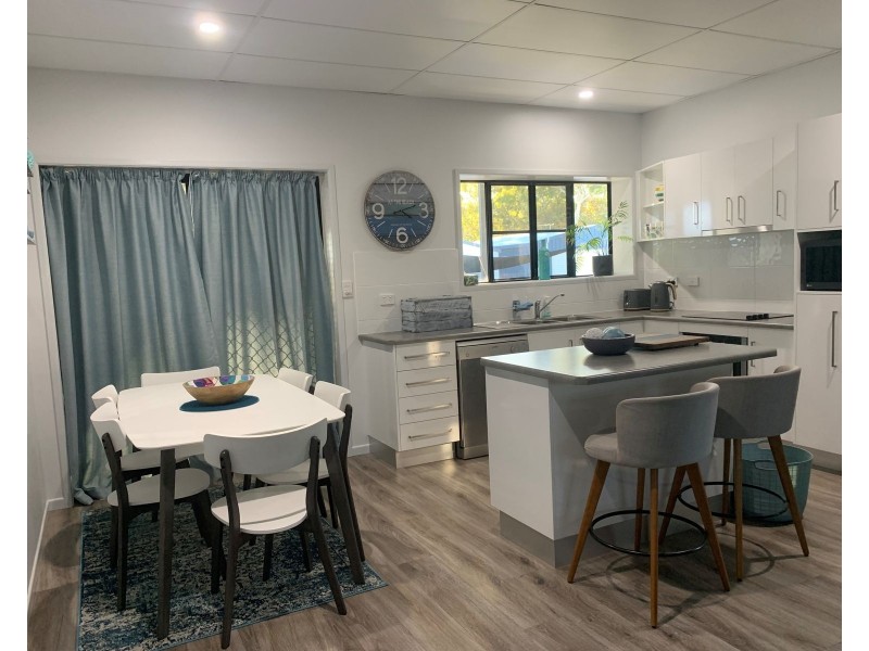 24 Murphy Street, Seaforth QLD 4741