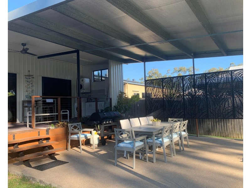 24 Murphy Street, Seaforth QLD 4741