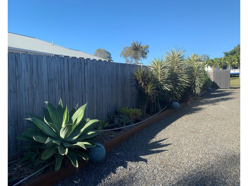24 Murphy Street, Seaforth QLD 4741