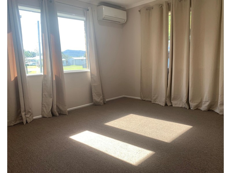 12 Milkins Street, Ball Bay QLD 4741