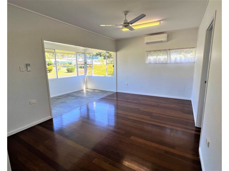 16 Atherton Street, Sarina QLD 4737