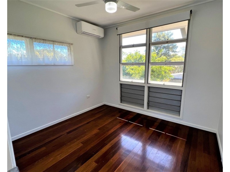 16 Atherton Street, Sarina QLD 4737