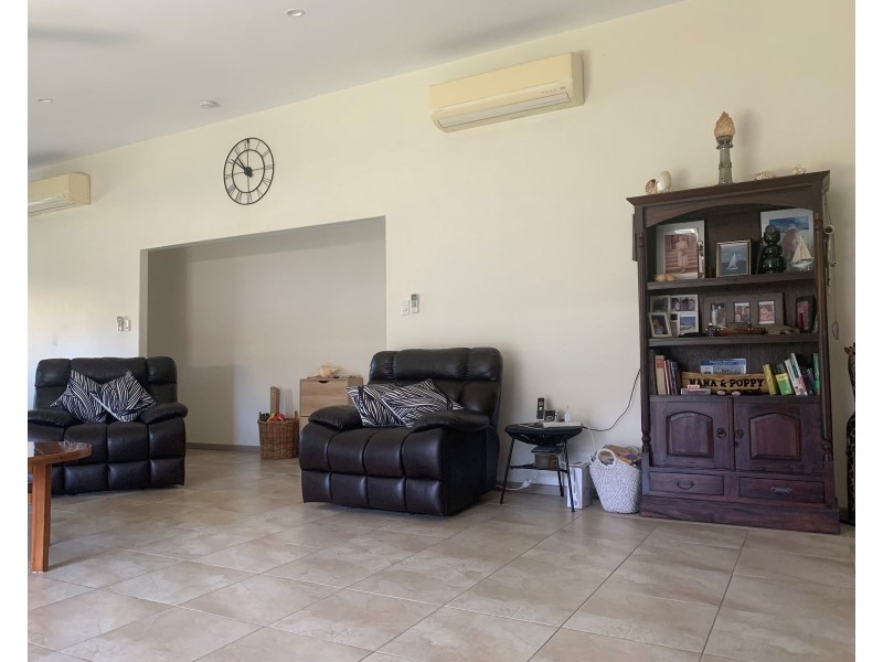 6 Aviland Drive, Seaforth QLD 4741