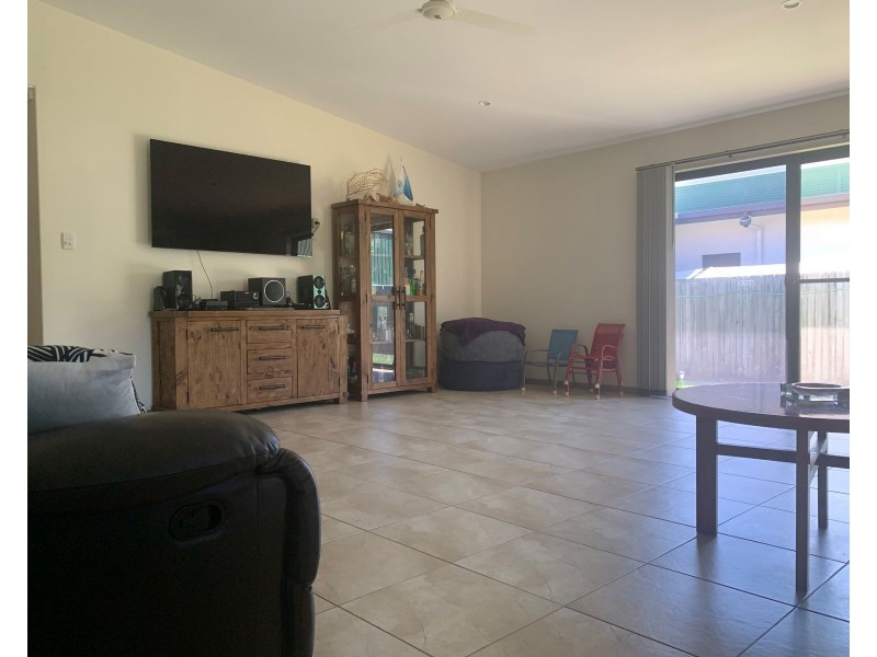 6 Aviland Drive, Seaforth QLD 4741