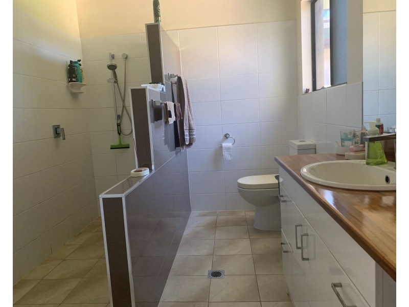 6 Aviland Drive, Seaforth QLD 4741