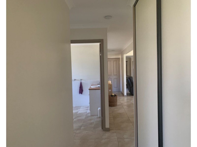 6 Aviland Drive, Seaforth QLD 4741