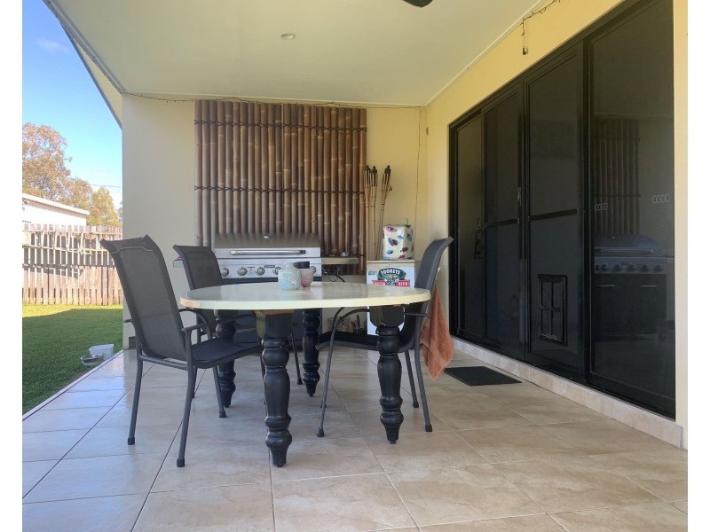 6 Aviland Drive, Seaforth QLD 4741