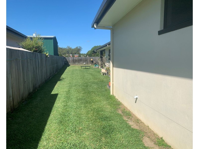 6 Aviland Drive, Seaforth QLD 4741