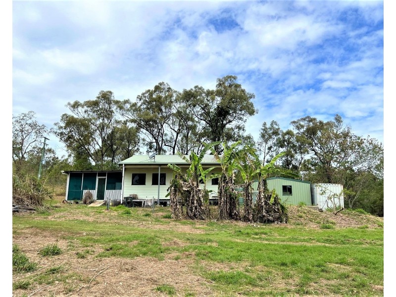 21 Flaggy Rock Road, Clairview QLD 4741