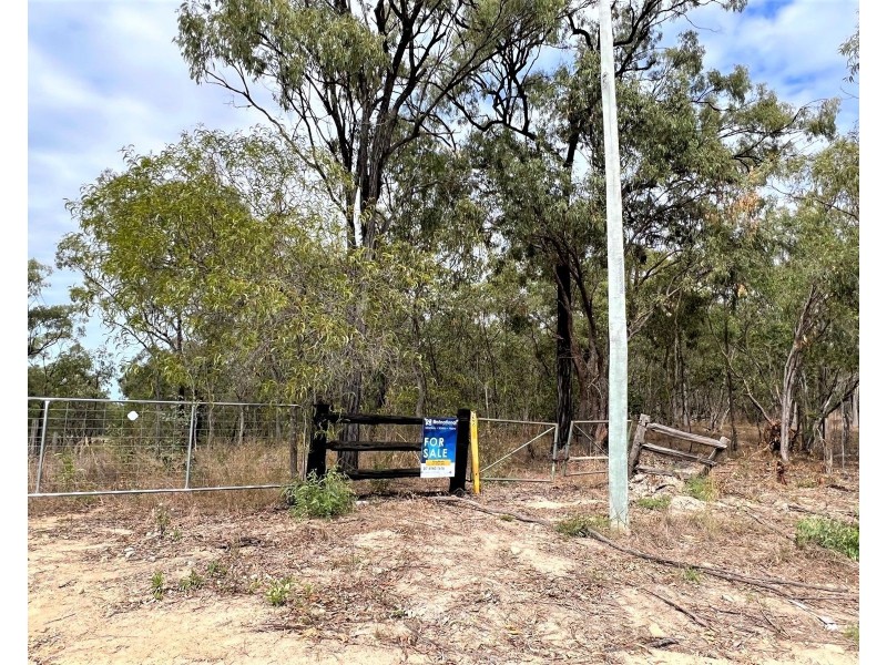 36 Flaggy Rock Road, Clairview QLD 4741