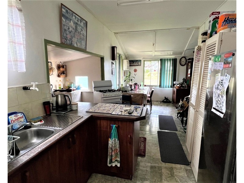 13 Flaggy Street, Clairview QLD 4741