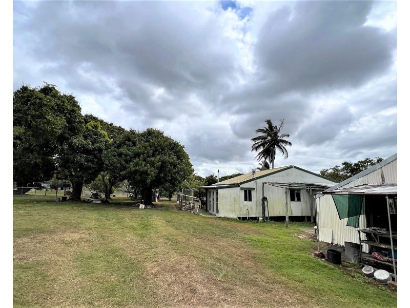 13 Flaggy Street, Clairview QLD 4741