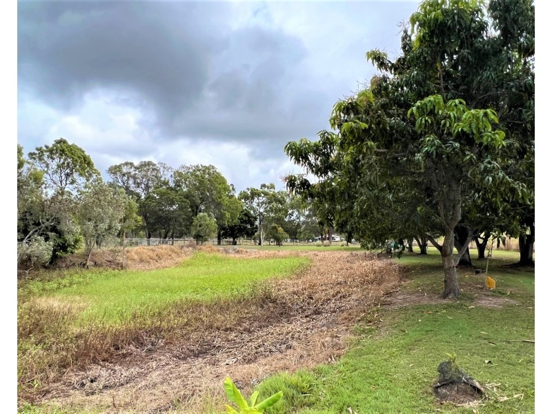 13 Flaggy Street, Clairview QLD 4741