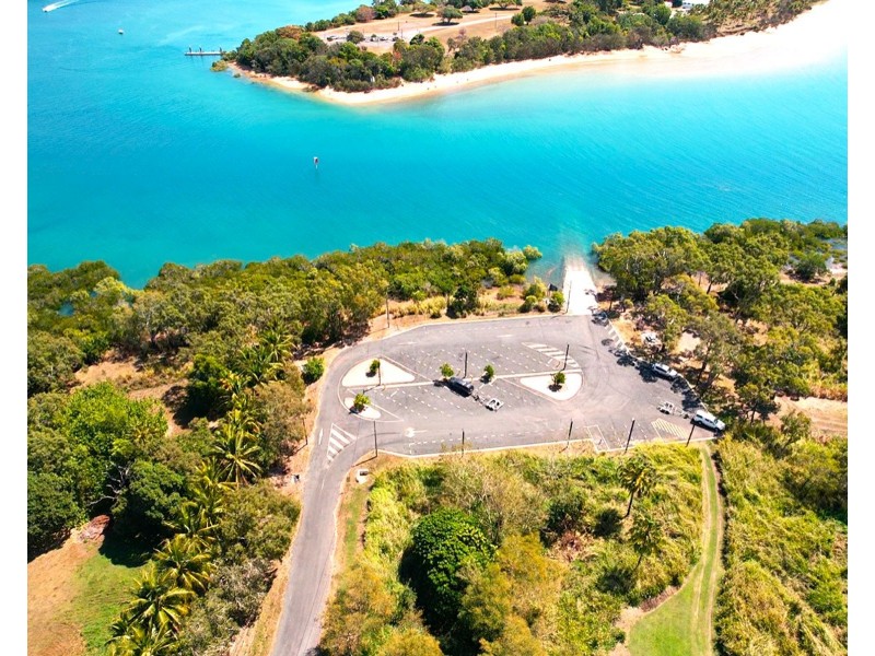 55 Westcott Avenue, Campwin Beach QLD 4737