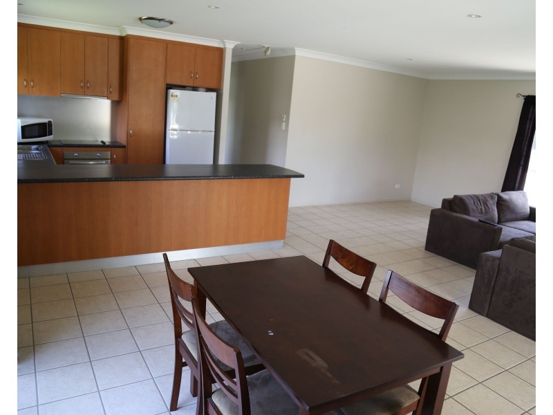 28 Reynolds Street, Nebo QLD 4742