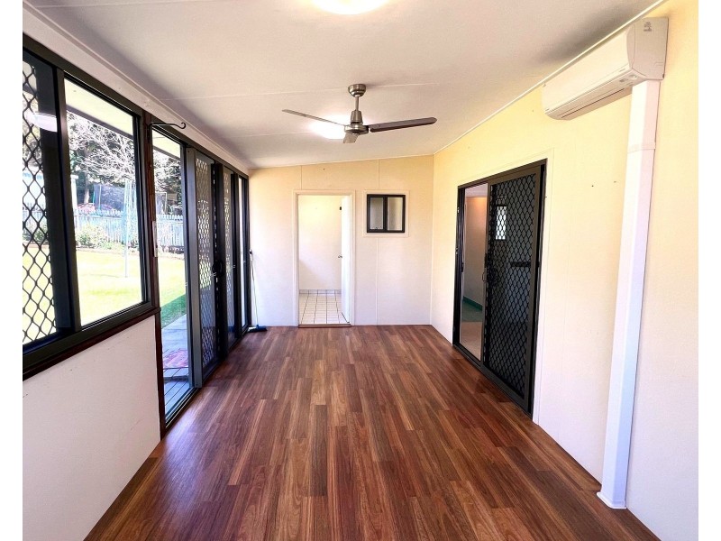 9 Langdon Street, Sarina QLD 4737