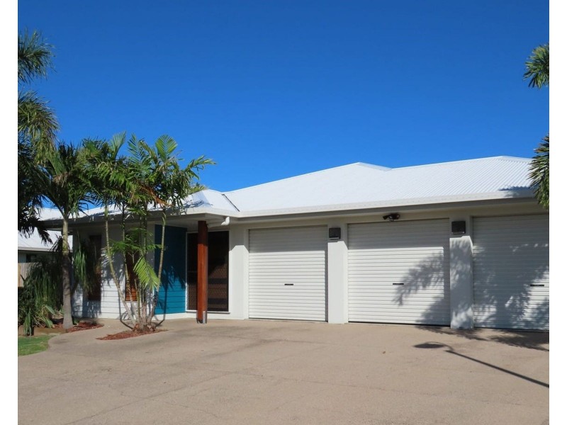 56 Dickens Avenue, Ooralea QLD 4740