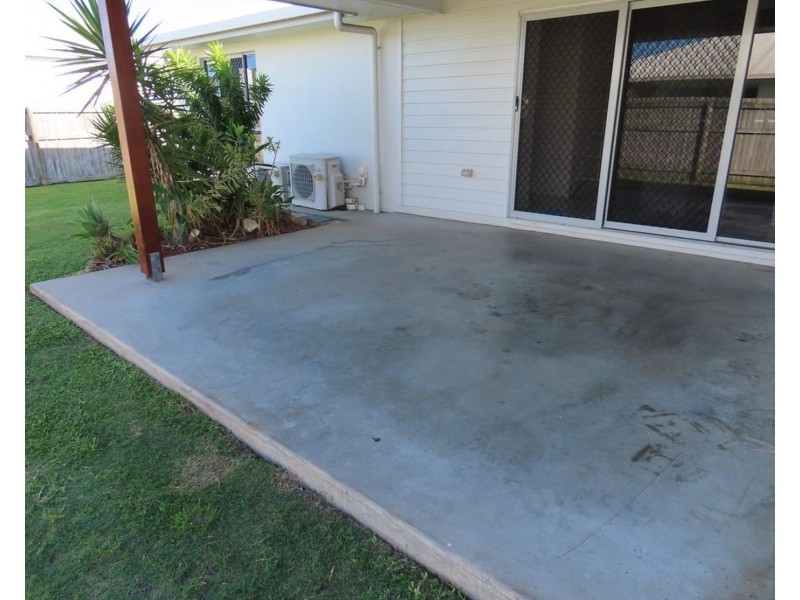 56 Dickens Avenue, Ooralea QLD 4740