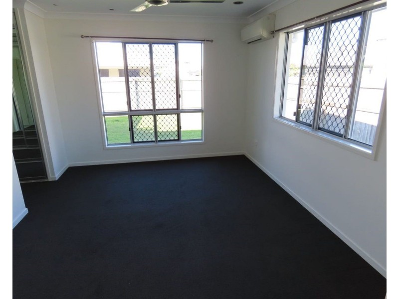56 Dickens Avenue, Ooralea QLD 4740