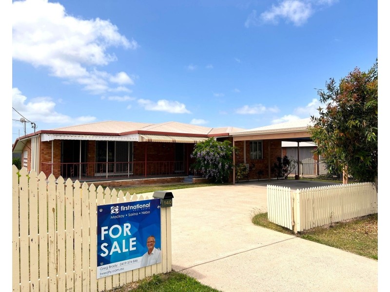 140 Broad Street, Sarina QLD 4737